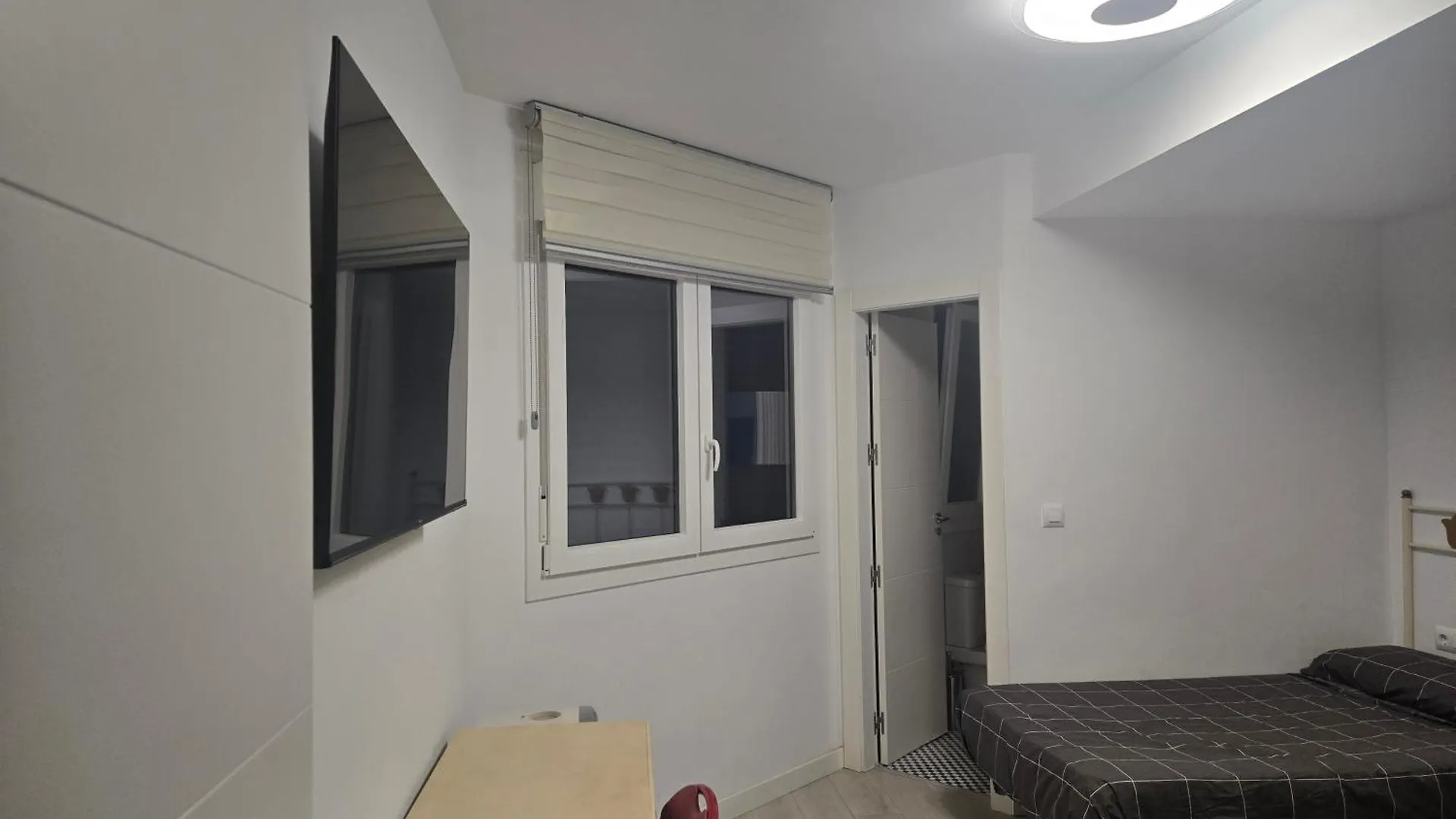 Piso De Lujo En La Playa De Un Pueblo De Granada Con Piscina Infiniti, Yacuzzi En La Piscina, Tumbonas Privadas Y Mucho Mas Melicena 0*,  Spanien